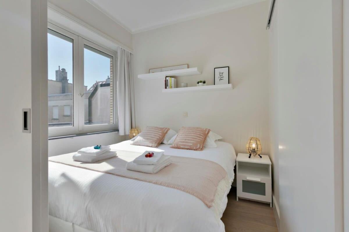Huswell - Stylish Apartment At The Zeedijk Of Knokke المظهر الخارجي الصورة