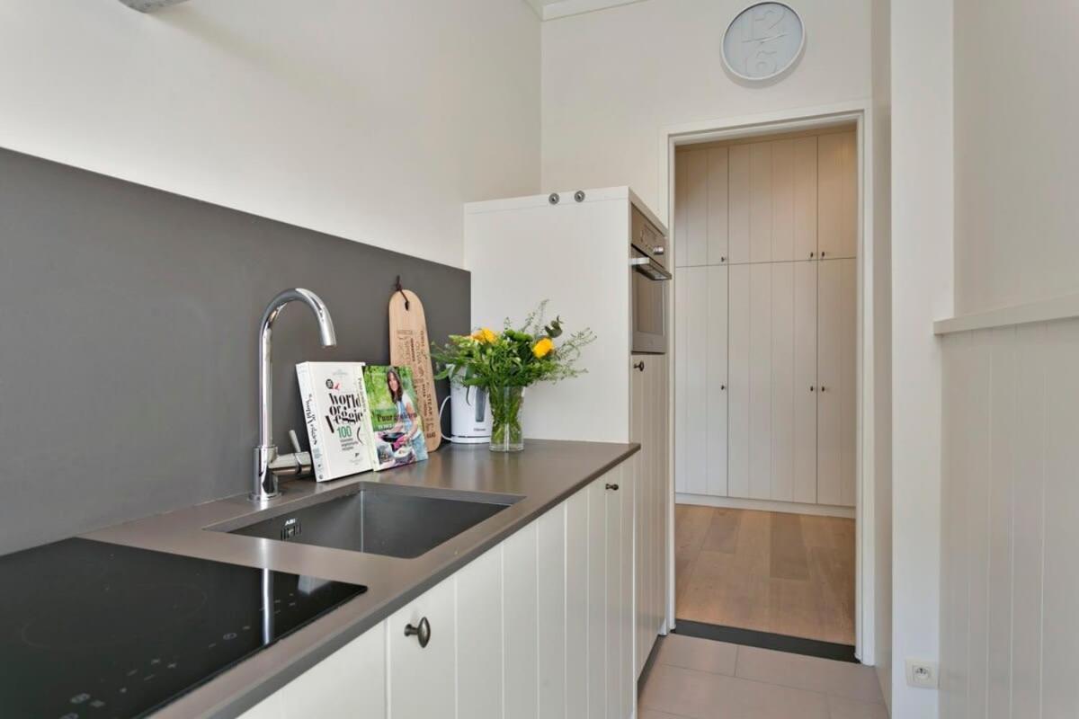 Huswell - Stylish Apartment At The Zeedijk Of Knokke المظهر الخارجي الصورة
